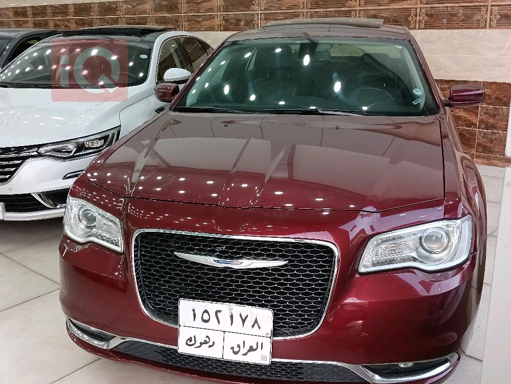 كرايسلر 300